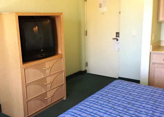 Cocoa Beach Suites Hotel